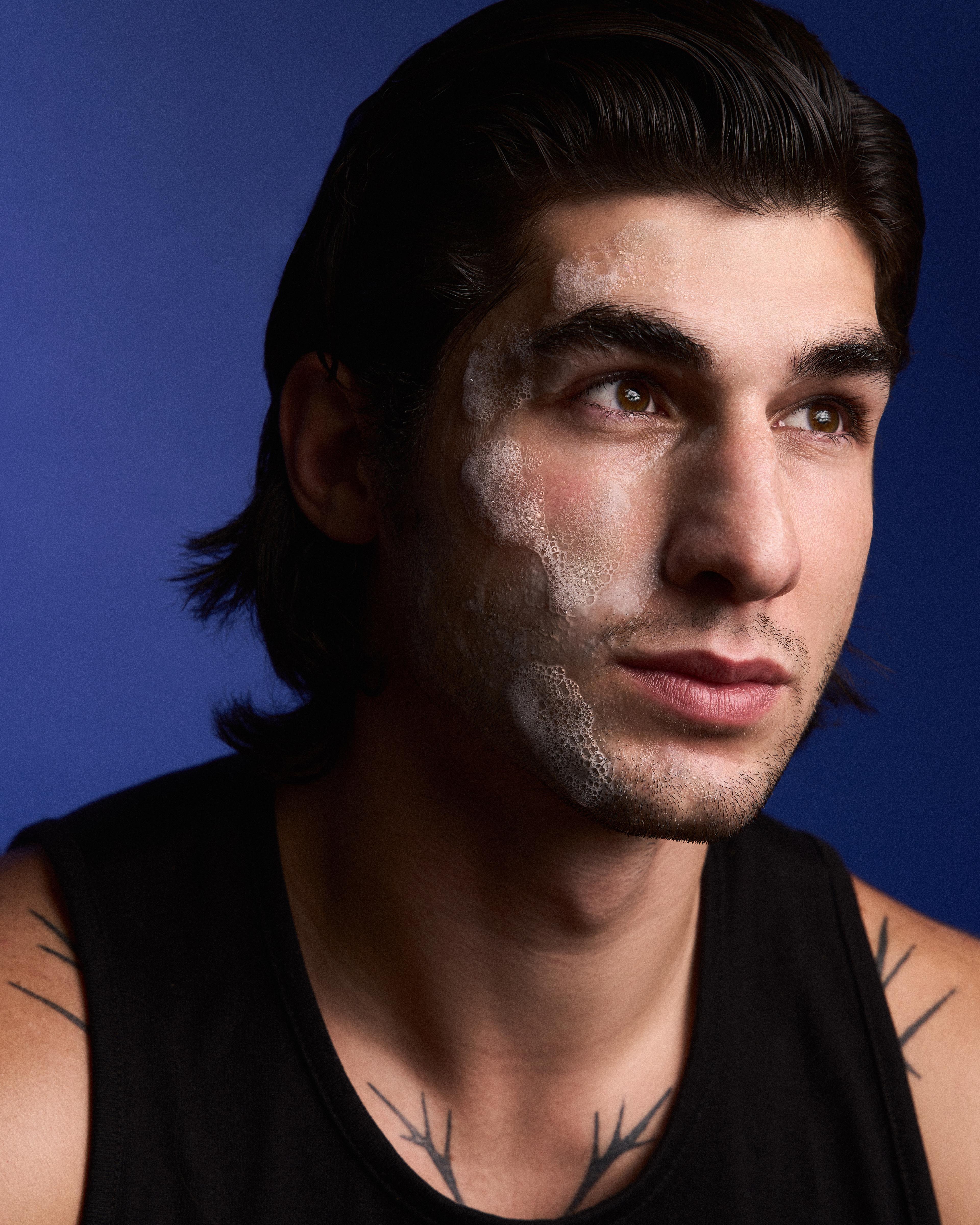 Prebiotyczny żel do oczyszczania twarzy i ciała 