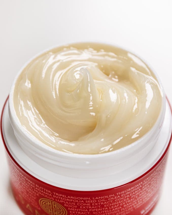 Gojenie tatuażu: etapy, proces i pielęgnacja – wszystko, co musisz wiedzieć