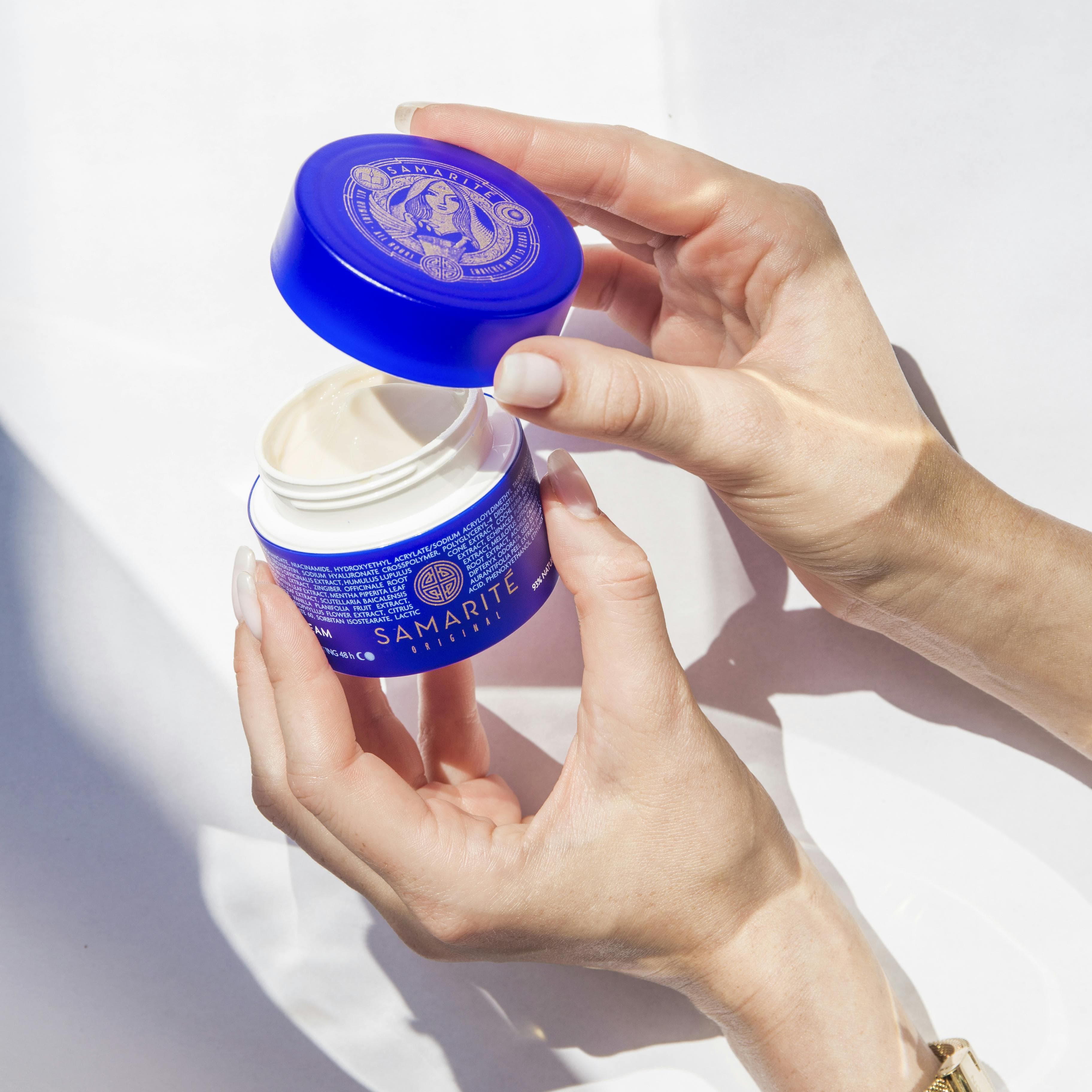 JEDEN KREM NA ZRÓŻNICOWANE PROBLEMY SKÓRY