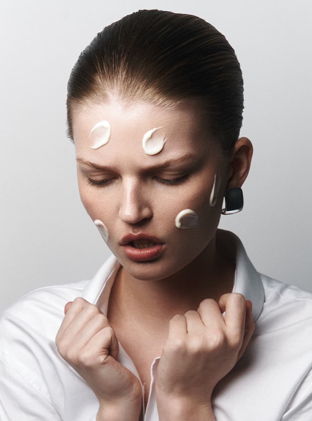 najlepszy krem do twarzy dla skóry trądzikowej