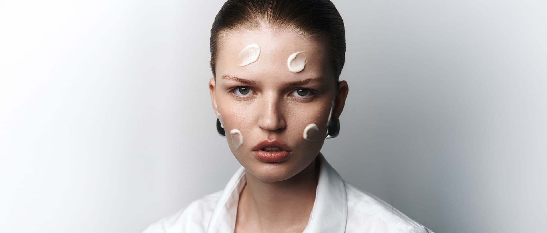 najlepszy krem do twarzy dla skóry trądzikowej